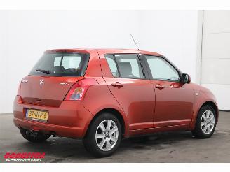Suzuki Swift 1.3 Cool 5-DRS Airco AHK picture 3