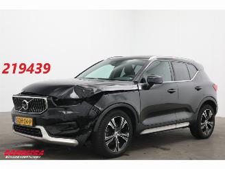Schadeauto Volvo XC40 2.0 T4 AWD Inscription LED ACC Pano Memory H/K 360° 59.960 km! 2019/9