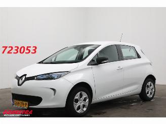 Schadeauto Renault Zoé R90 Life 41 kWh (ex Accu) Navi Clima Cruise 2019/3