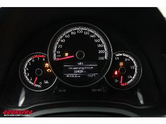 Volkswagen Up! 1.0 5-DRS Airco Bluetooth 33.429 km! picture 19