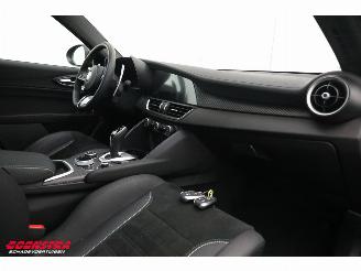 Alfa Romeo Giulia 2.9 V6 Quadrifoglio 520 PK Facelift! Carbon ACC LED Camera H/K 11.487 km! picture 11
