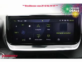 Peugeot 2008 1.2 Hybrid 145 Allure LED ACC Navi Clima Camera Virtual 8.067 km! picture 25