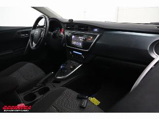 Toyota Auris Touring Sports 1.8 Hybrid Aspiration Clima Cruise Camera picture 9