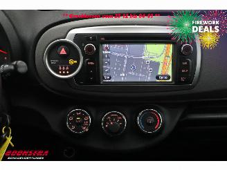 Toyota Yaris 1.3 VVT-i Aspiration Navi Airco Cruise Camera picture 11