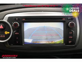 Toyota Yaris 1.3 VVT-i Aspiration Navi Airco Cruise Camera picture 18