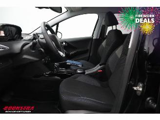 Peugeot 2008 1.2 PureTech Aut. Signature Navi Airco Cruise PDC 59.303 km! picture 17