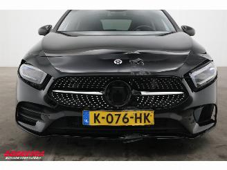 Mercedes A-klasse 180 7G-Tronic AMG Pano LED Memory Camera SHZ PDC 44.549 km! picture 6