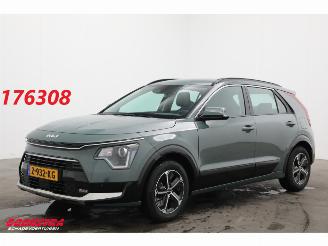 krockskadad bil auto Kia Niro 1.6 GDi Hybrid DynamicLine LED ACC Navi Clima Camera PDC 8.254 km! 2024/4