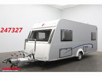 dommages caravanes Burstner  AVERSO 460 TL Rondzit Dwarsbed BY 2011 2011/7