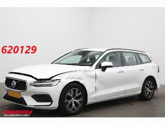  Volvo V-60 2.0 B3 AUT Essential Edition ACC Navi Clima Apple/Android Leder Virtual Camera PDC 2024/10