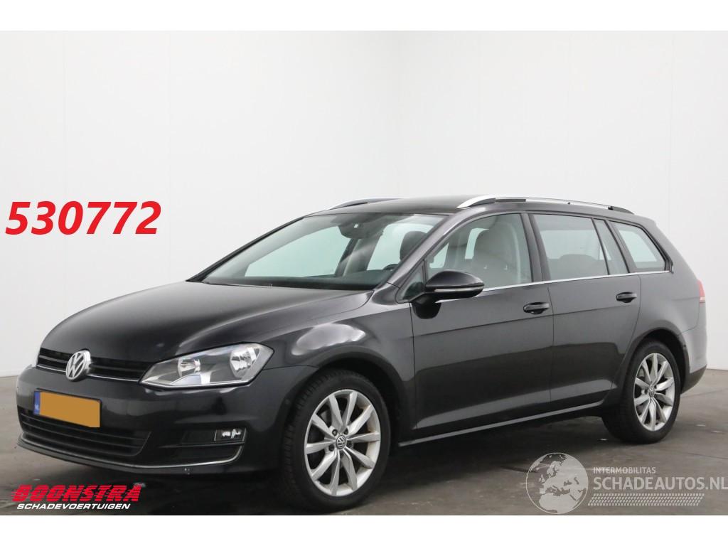 Volkswagen Golf Variant 1.4 TSI DSG Highline Panorama Leder Camera SHZ AHK Apple/Android