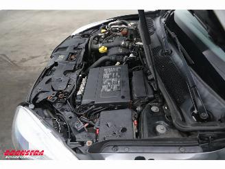 Renault Mégane Estate 1.5 dCi Bose Cruise Navi Clima Bluetooth Camera PDC picture 10