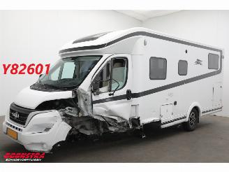 Vaurioauto  campers Laika  Kosmo L409 2.2 M.Jet Aut. TV Dakairco El. Hefbed Single Beds Garage Cruise Airco Camera Fietsendrager 2024/4