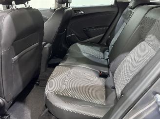 Opel Astra Sports Tourer 1.4 Edition Navi/Clima picture 28