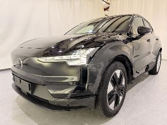 Volvo EX30 Extended Pure 69kWh 200kW picture 3