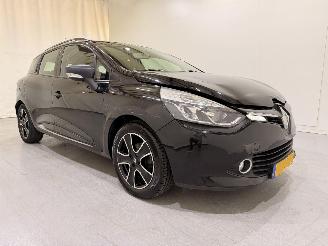Schadeauto Renault Clio Estate 0.9 TCe Expression Navi/Airco 2013/5