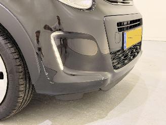 Citroën C1 HB 1.0 VTi 72 Millenium Airco picture 12