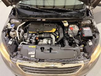 Peugeot 308 SW 1.6 Blue HDI 120 Executive picture 44