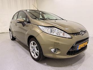 skadebil auto Ford Fiesta HB 1.25 Champion Airco 2012/5