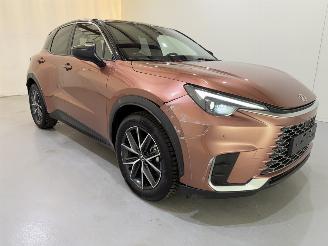 skadebil auto Lexus LBX 1.5 Hybrid HEV 100kW 2025/10