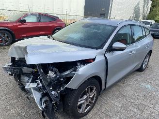 Unfall Kfz Ford Focus Wagon 1.0 Ecoboost Trend Edition Business