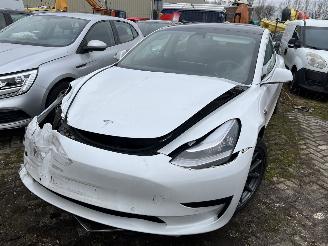 škoda Tesla Model 3 Standard RWD Plus