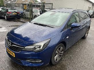 dañado Opel Astra Sports Tourer 1.5 CDTI Business Edition