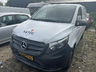 krockskadad bil bedrijf Mercedes Vito 114 CDI   ( 35666 KM ) 2024/2