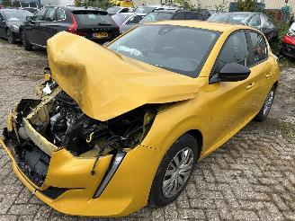 skadebil auto Peugeot 208 1.2 PureTech Active 2022/7