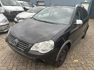 krockskadad bil auto Volkswagen CrossPolo 1.4i 2007/3