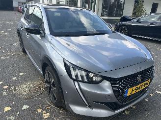 Peugeot 208 EV  100 kW / 50kWh   GT uitvoering  Automaat picture 3
