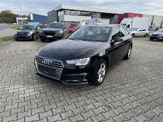 krockskadad bil auto Audi A4 35  TDI SPORT  AUT FACELIFT  NAVI LED 110 KW 2019/5