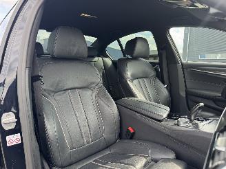 BMW 5-serie 530e M Sport Paket LED Navi Leder Klima picture 13