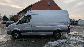 Volkswagen Crafter 2.5 TDI picture 9