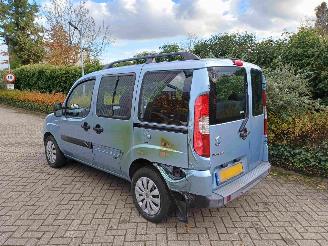 Fiat Doblo 1.4i    Dynamic 7 persoons picture 4