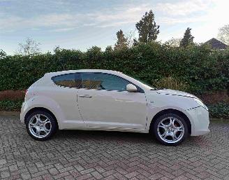 Alfa Romeo MiTo 1.4 Centenario picture 10