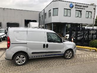 skadebil bedrijf Opel Combo 1.6d 77kW E5 6 bak Clima LM Velgen 2016/8