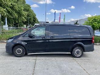 skadebil bedrijf Mercedes Vito 111cdi L2H1 dubbele schuifdeur 2015/4