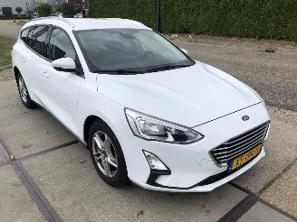 Ford Focus 1.0 ecoboost Combi NAVI picture 3