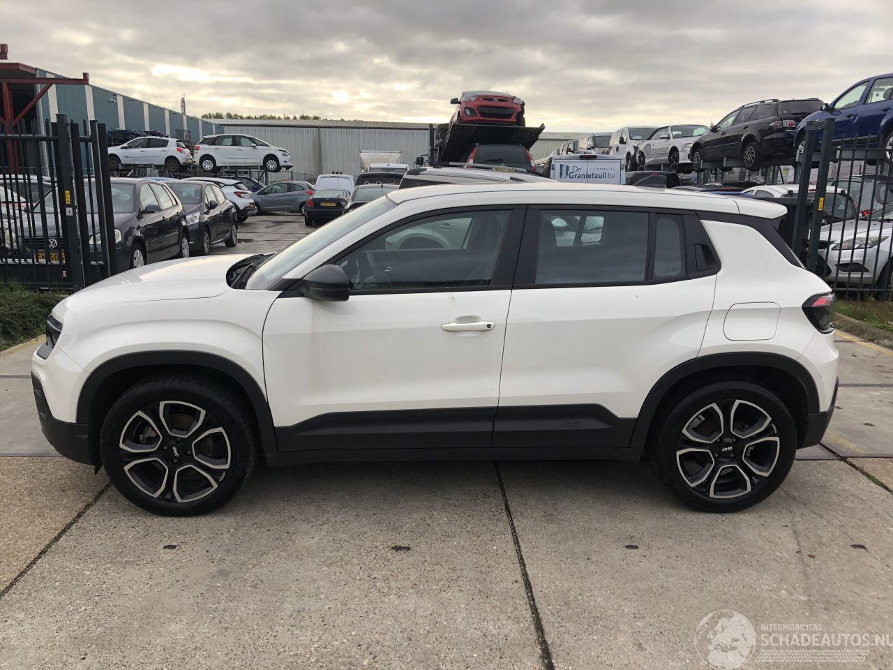 Jeep Avenger 54kWh Longitude