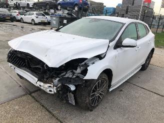 Volvo V-40 2.0i T2 Nordic+ picture 2