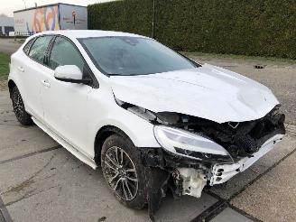 Volvo V-40 2.0i T2 Nordic+ picture 3