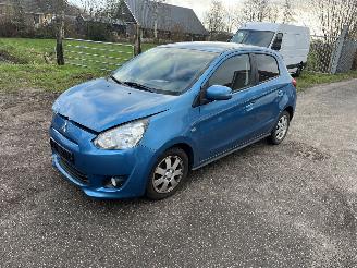 Damaged car Mitsubishi Space-star  2014/10