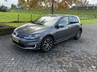 Schadeauto Volkswagen e-Golf Automaat / Heat pump 2019/1