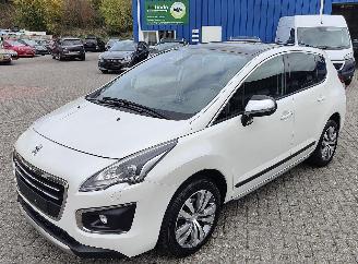 begagnad bil auto Peugeot 3008 Peugeot 3008 Allure automaat panodak full options 2014/6
