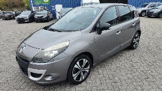 Tweedehands auto Renault Scenic Renault Scenic III BOSE Edition 2011/6
