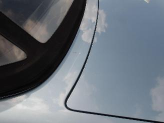 Mercedes 200-280 R 107 picture 22