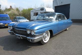 krockskadad bil bedrijf Cadillac Fleetwood V8 SEDAN, ORIGINELE NEDERLANDSE AUTO, RIJDEND PROJECT 1960/7