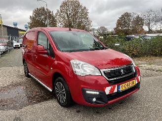 Peugeot Partner 120 1.6 BlueHDi 100 L1 Premium Pack, navigatie, airco, pdc, enz enz picture 14