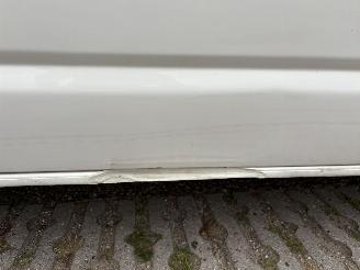 Volkswagen Transporter 2.0 TDI 75KW L2/H1 DUBBELE CABINE MET OA AIRCO picture 26